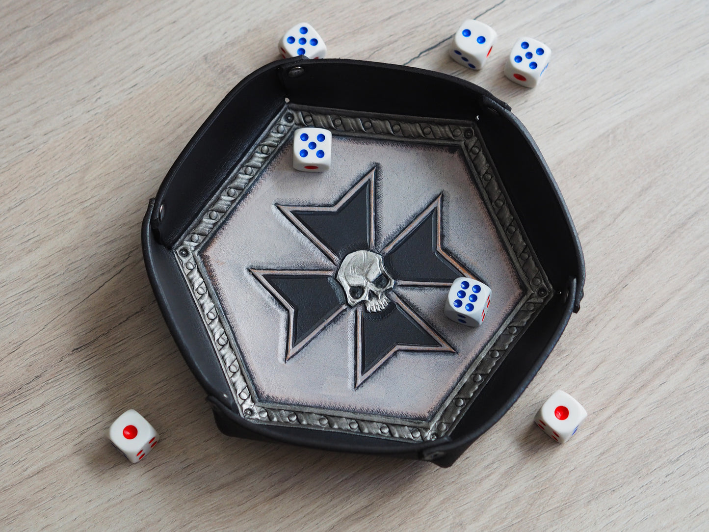 leather dice tray with warhammer 40k black templars symbol